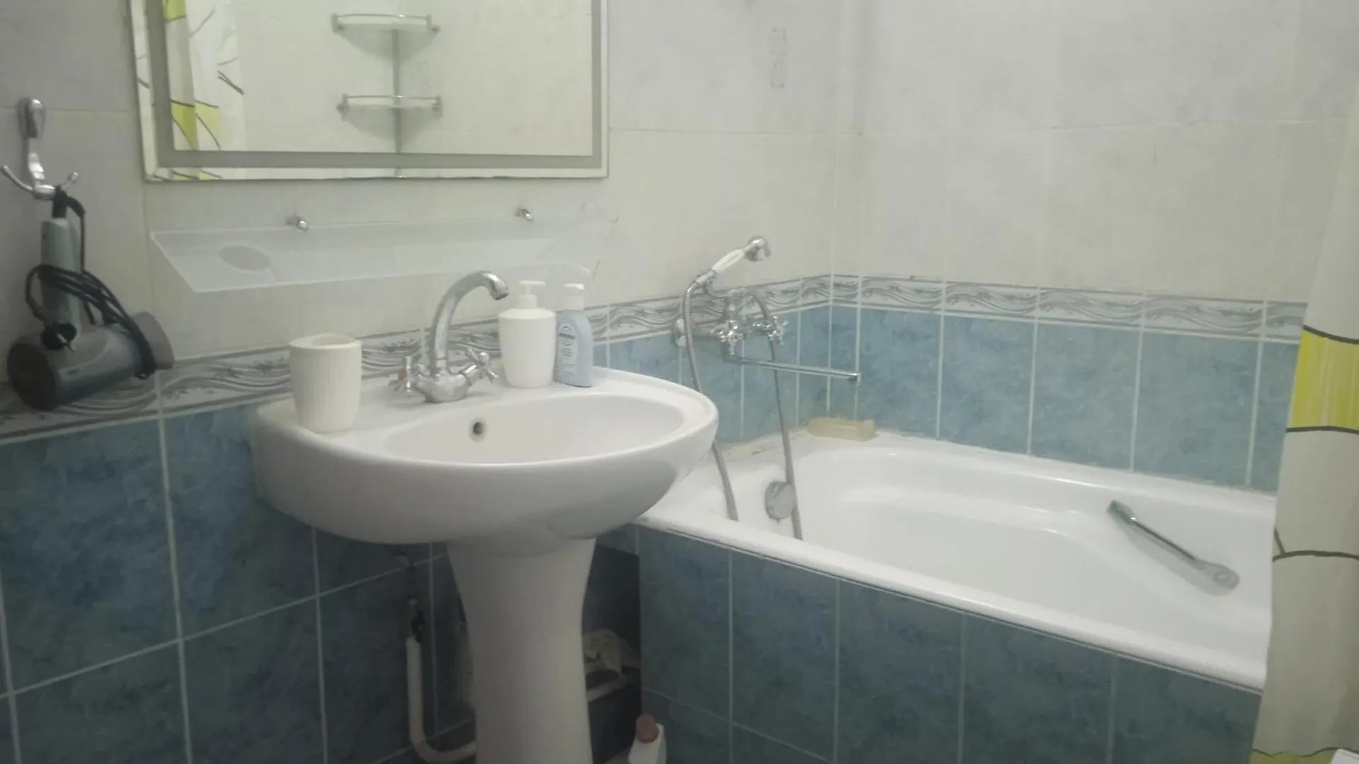 3Х Комнатная Квартира С Удобствами Almaty Apartment